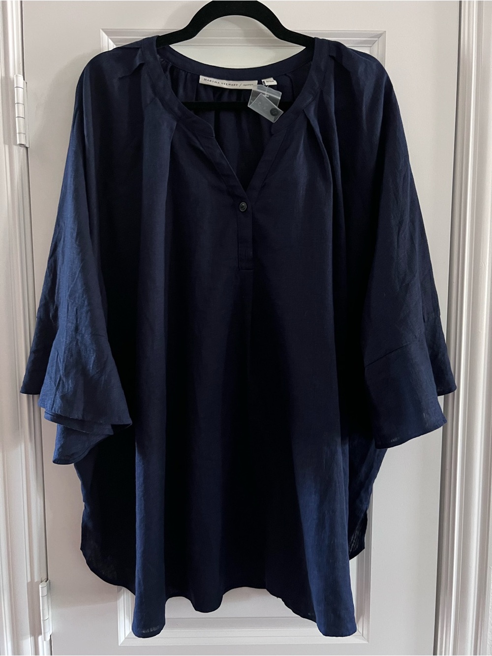 Navy Relaxed V-Neck Linen Top